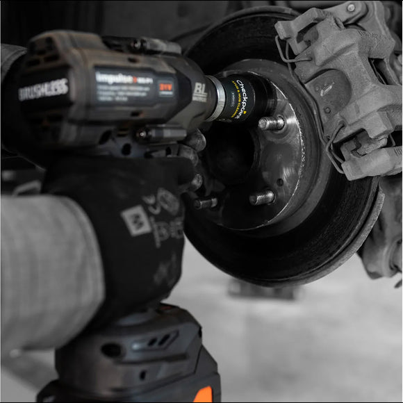 CHECKPOINT CAR STUD AND HUB CLEANING TOOL