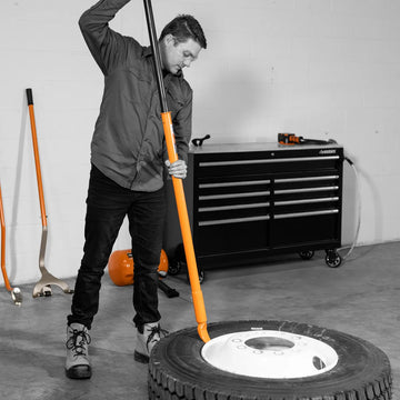 SLIDING HAMMER TIRE CHANGER - 0